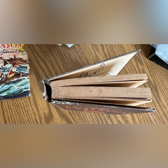 The Swiss Family Robinson By Johann R.Wyss. 1935.  039 - Picture 5 of 11